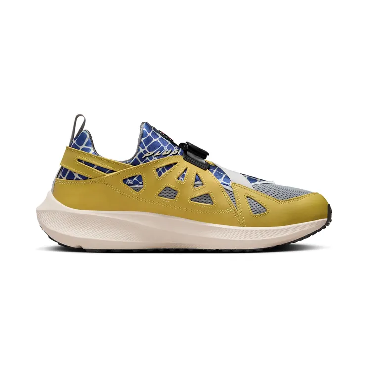 nike-air-huarache FJ4201-300