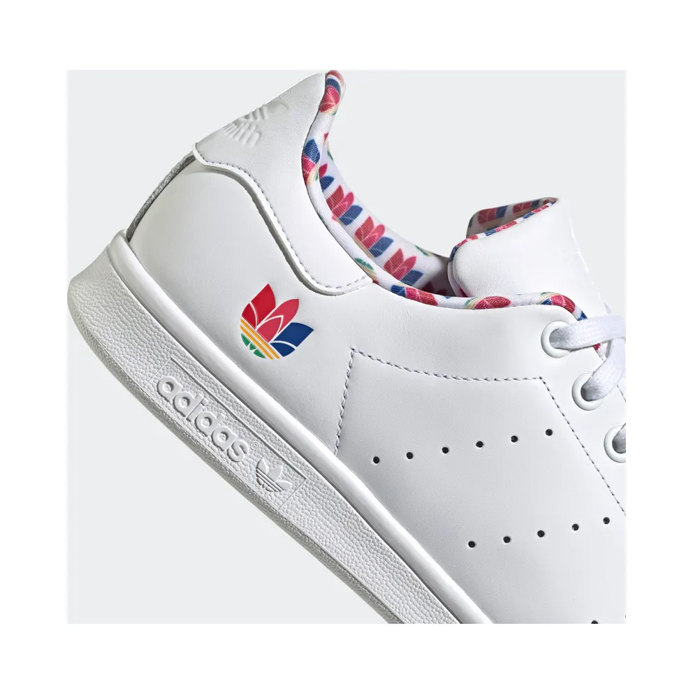 Adidas Stan Smith ‘Colorful Trefoil’ Cloud White/Cloud White/Scarlet (FY2839)