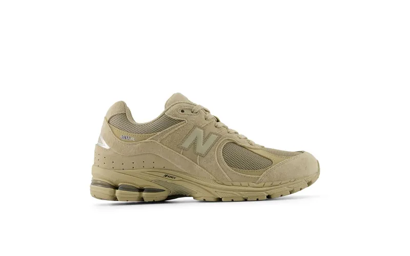 New Balance 2002R “StoNeware Silver Metallic” (U20025I9)