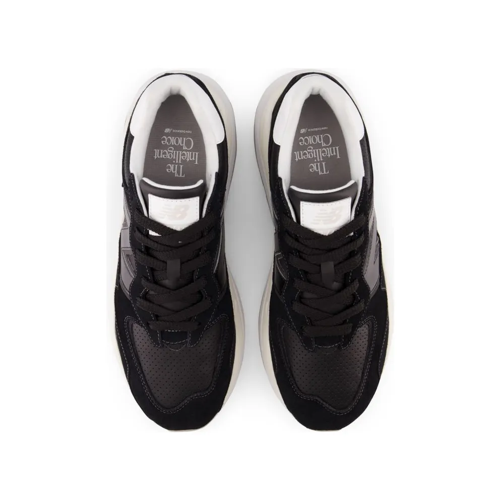New Balance 57/40 Black / Sea Salt / Raincloud (M5740SLB)