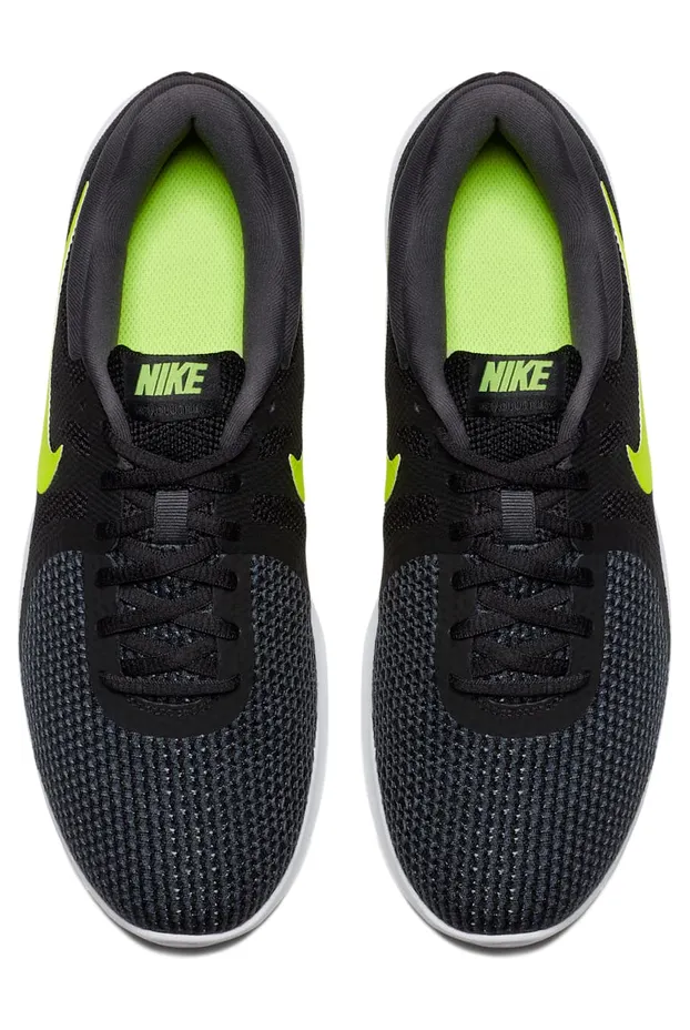 nike-revolution 908988-007