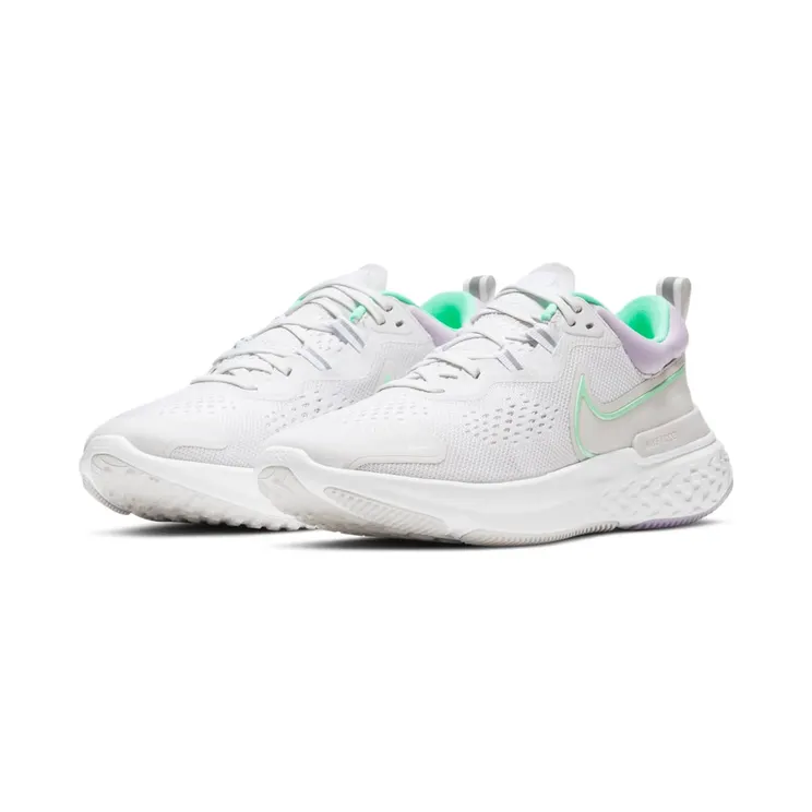 nike-react CW7136-002