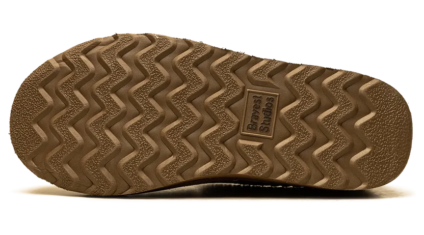 bravest-studios-sneaker BS43