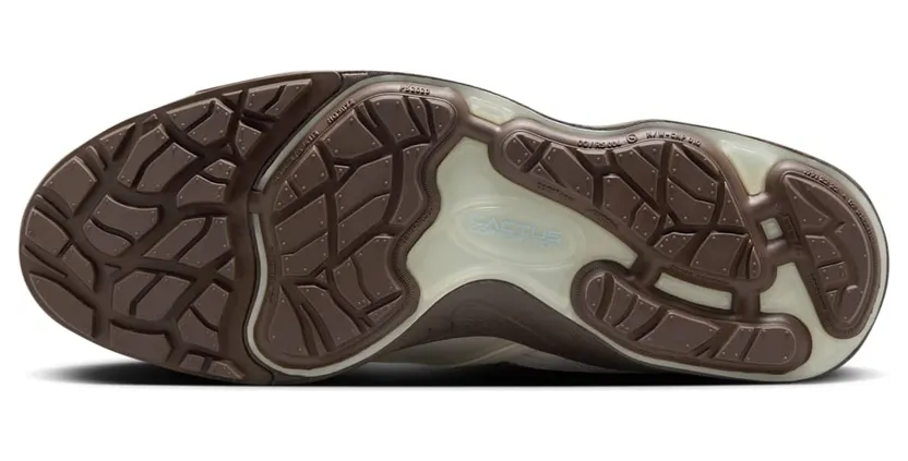 Nike Zoom Field Jaxx “Leche Blue”: Travis Scott zonder paniekpremie (2)