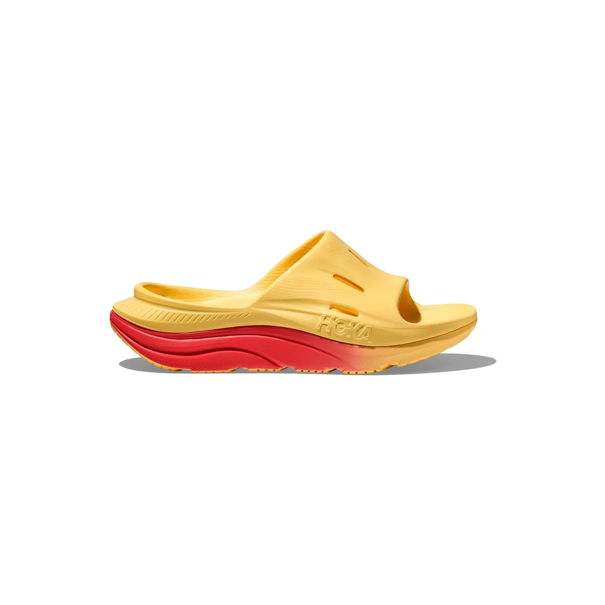hoka-one-one-ora-recovery 1135061-PPPY