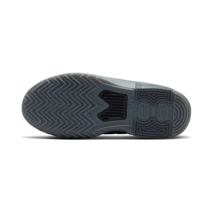 lebron-witness-9 HV2270-004