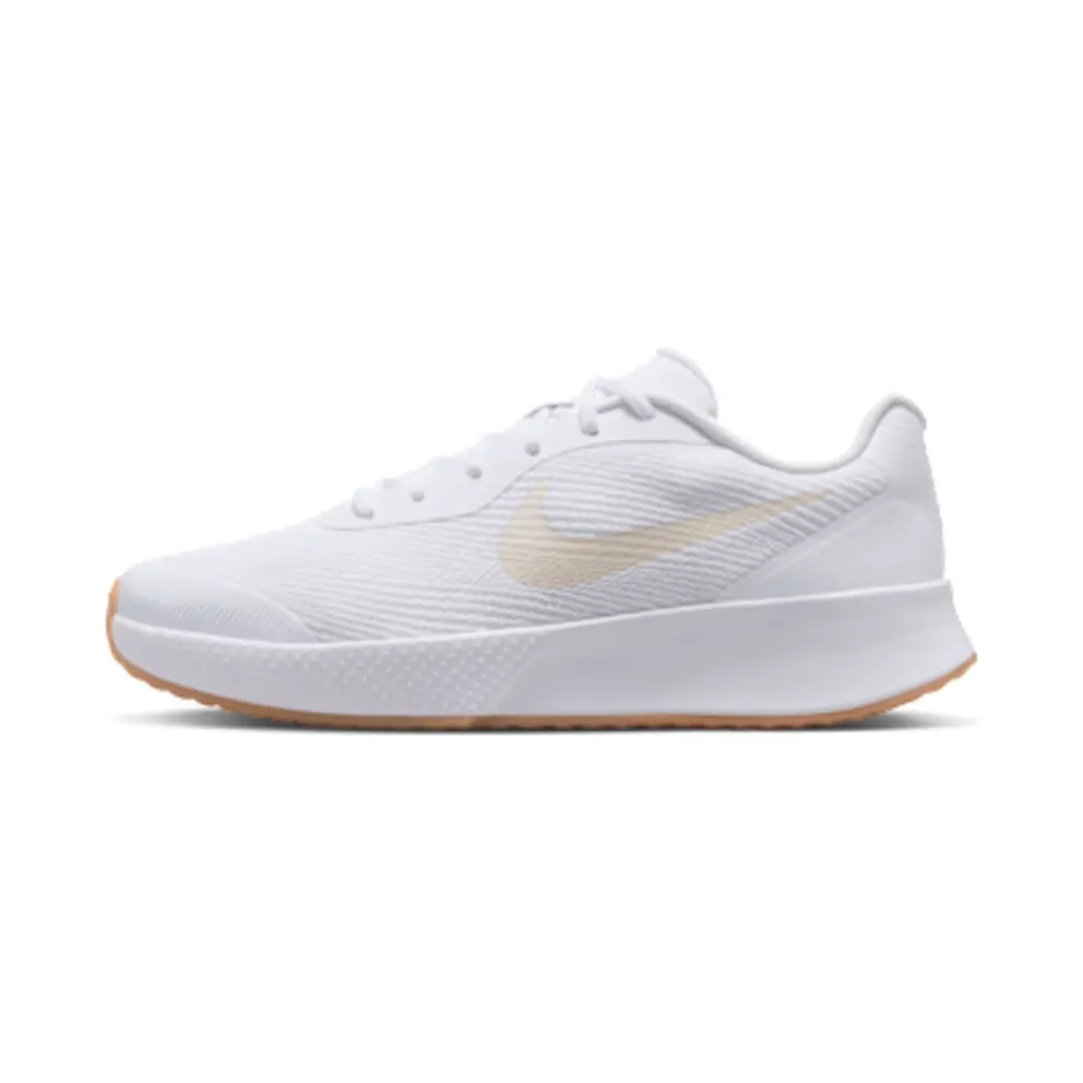 Nike Vapor Lite 3 Hard Court “White / Summit White / Gum Yellow / Light Orewood Brown” (FZ2155-103)