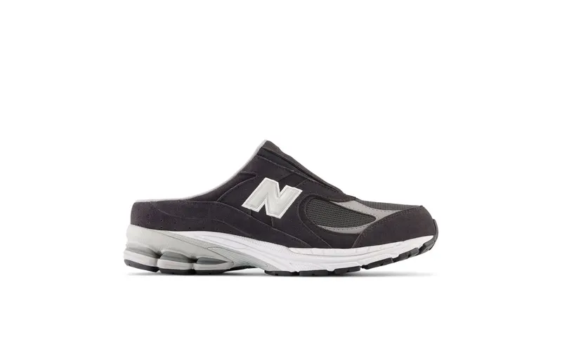 New Balance 2002R Mule Phantom (M2002RMC)