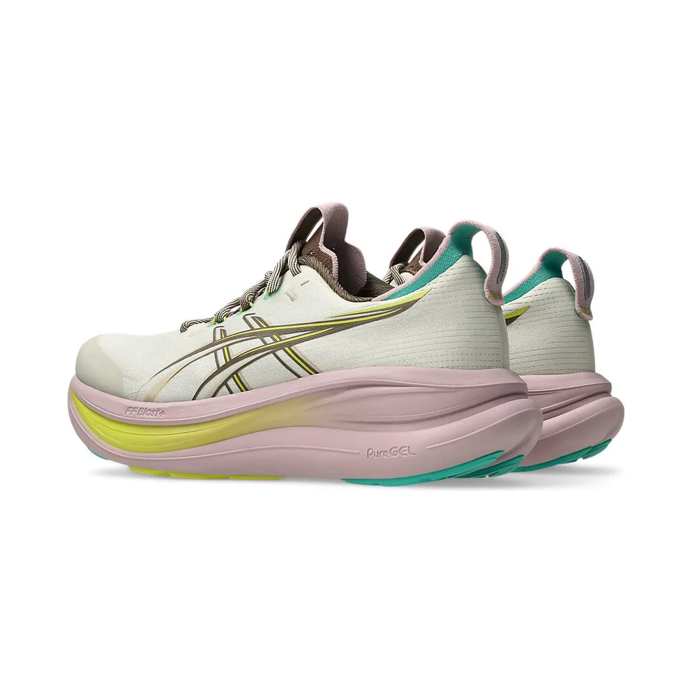 ASICS GEL-NIMBUS 28 TR “Light Dust / Clay Canyon” (1012B981-020)