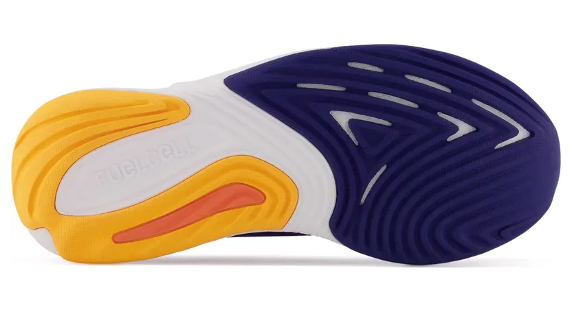 new-balance-fuelcell WFCPZCN2