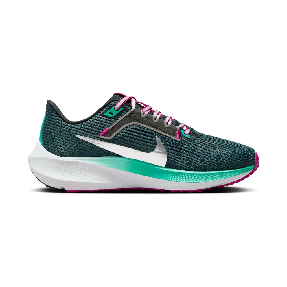 Nike Air Zoom Pegasus 40 “Deep Jungle / Black / White / Metallic Silver” (DV3854-301)