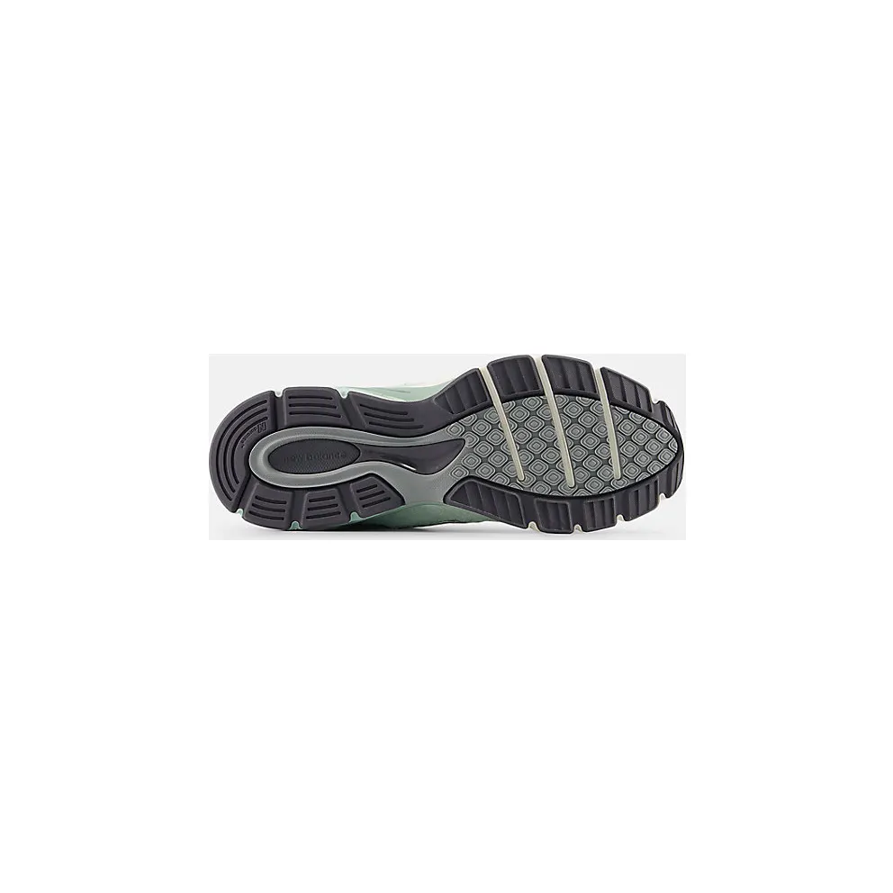 New Balance 990v4 MiUSA The Whitaker Group Willful Bias (U990WK4)