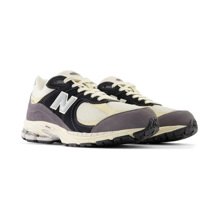 new-balance-2002r M2002RSH