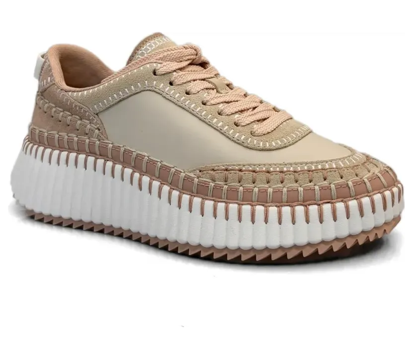 Chloé Nama sneakers met stikseldetail – Wit (CHC24S00RBD)