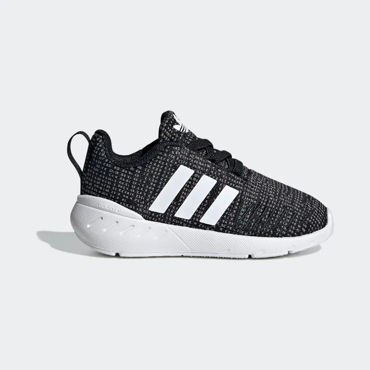 adidas Swift Run 22 Core Black / Cloud White / Grey Five (GW8184)