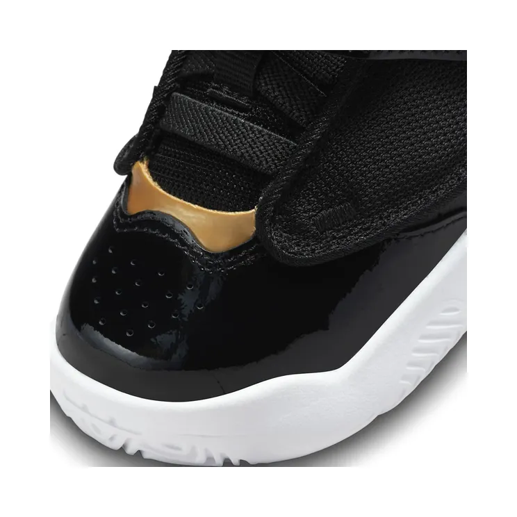 air-jordan-max-aura DQ8402-007