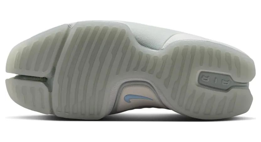 nike-rift IQ8006-100