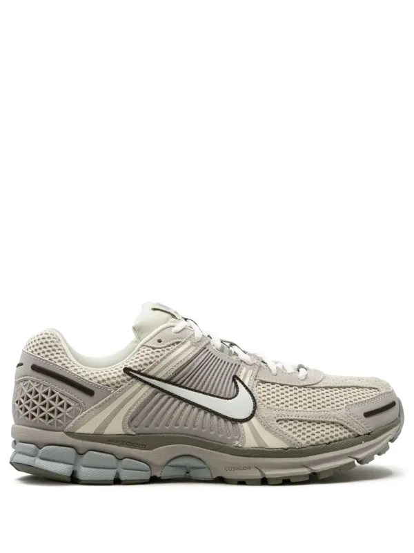 Nike Zoom Vomero 5 with vlakken – Grey (FZ3653)