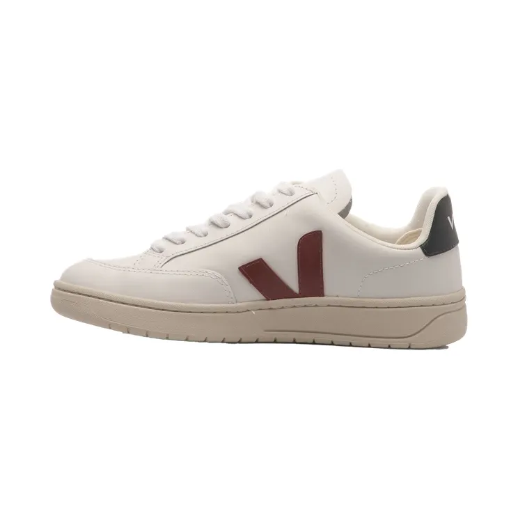 Veja V-12 Leather “White” (XD0201955A)