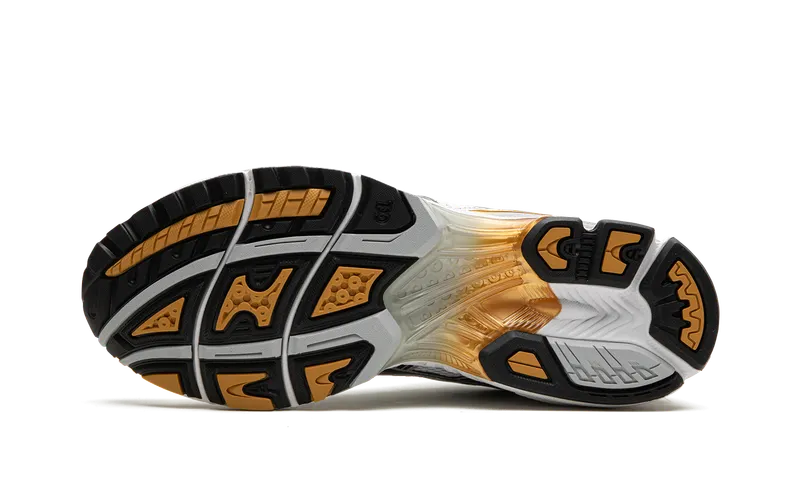 Asics GEL-KAYANO™ 14 White/Pure Gold (1201A019.102)