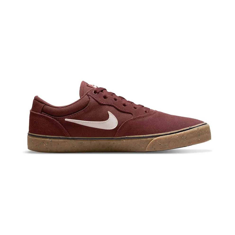 Nike SB Chron 2 “Dark Pony / Gum Light Brown / Sail” (DM3493-201)