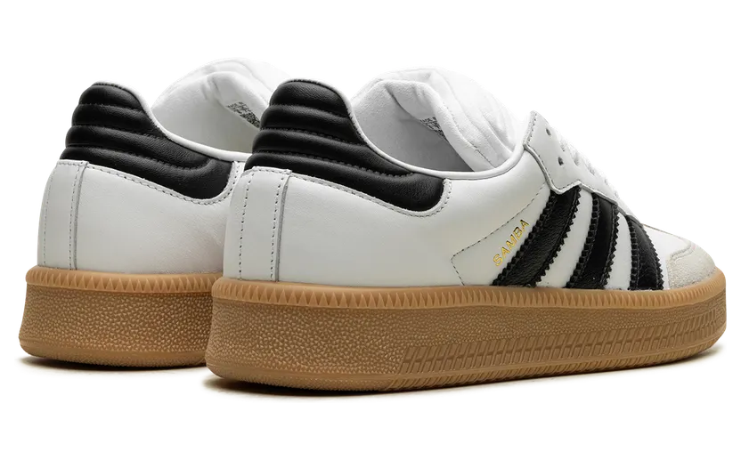 adidas Samba XLG “Cloud White”: de klassieker met meer fundament (2)