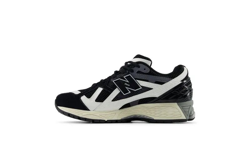 New Balance 1906U “Black Sea Salt Magnet” (U1906NC)