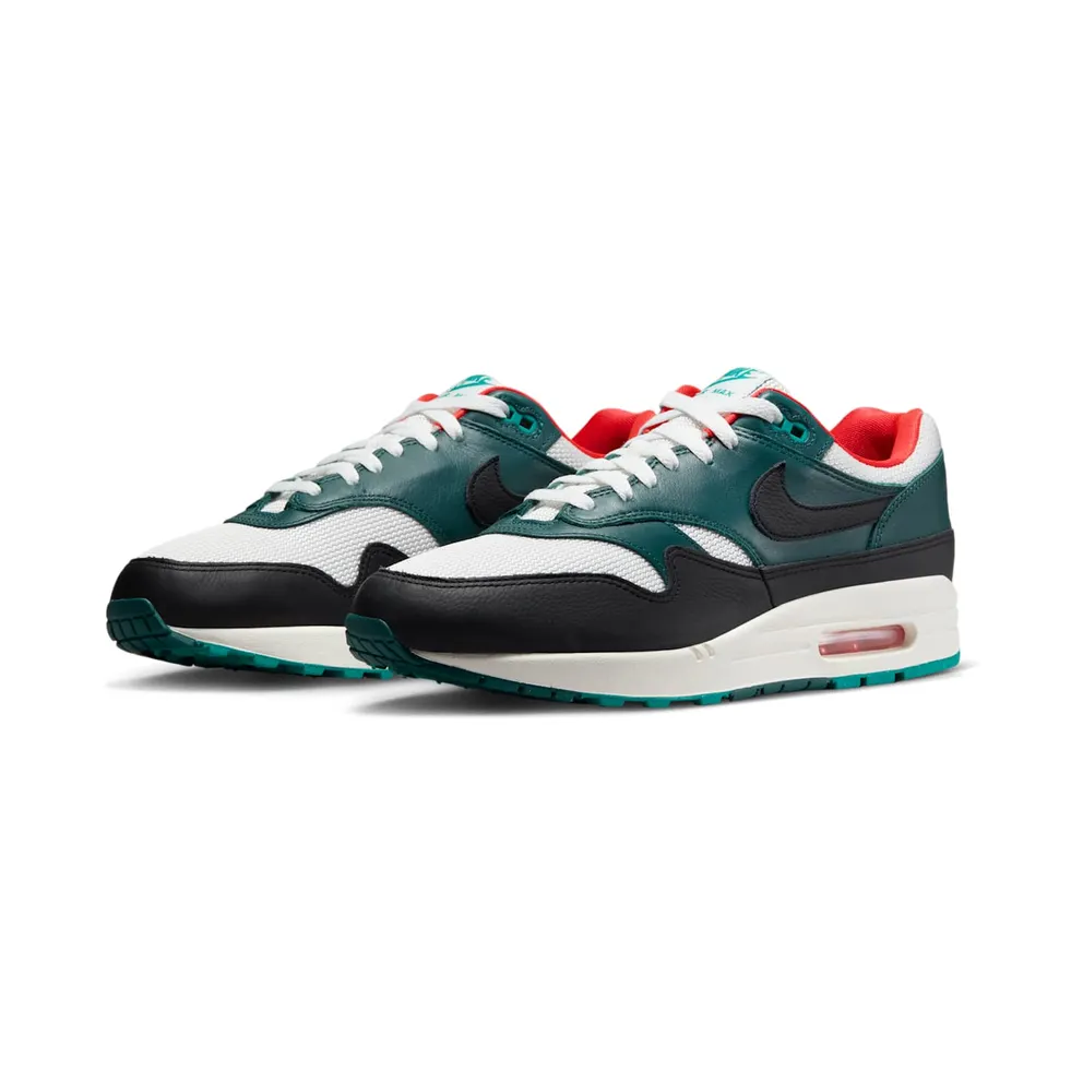Nike Air Max 1 “LeBron James x Liverpool” (FB8914-100)
