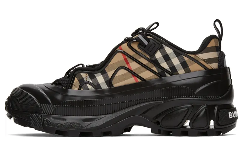 Burberry Beige & Black Check Arthur Sneakers (8039047) (3)