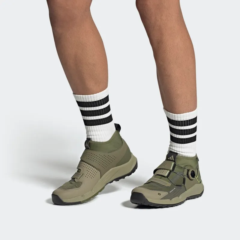 Adidas 5.10 TRAILCROSS PRO CLIP-IN MOUNTAIN BIKING SHOES Focus Olive / Core Black / Orbit Green (HP9934)