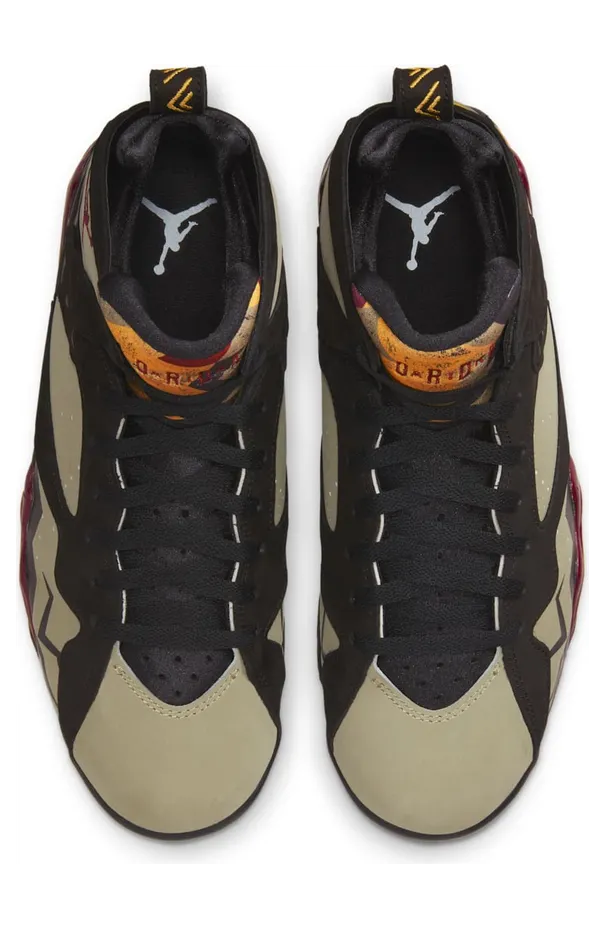 air-jordan-7 DN9782-001