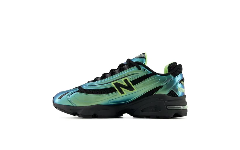 New Balance 1000 “Faded Black Afterglow” (U100040B)