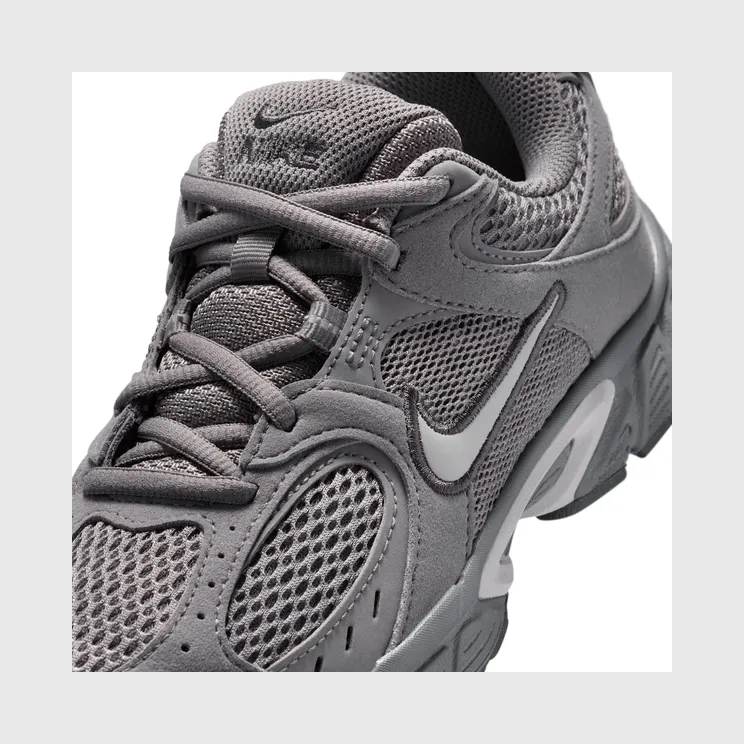 nike-v5-rnr IO1644-001