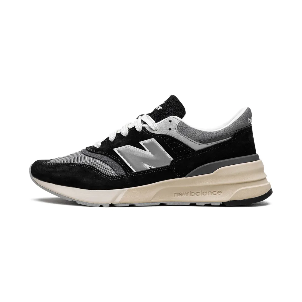 New Balance 997R “Black Grey” (U997RHC)