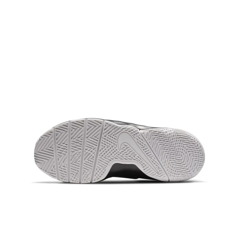 Nike Team Hustle D 8 Black (GS) Black/White/Metallic Silver (881941-001)