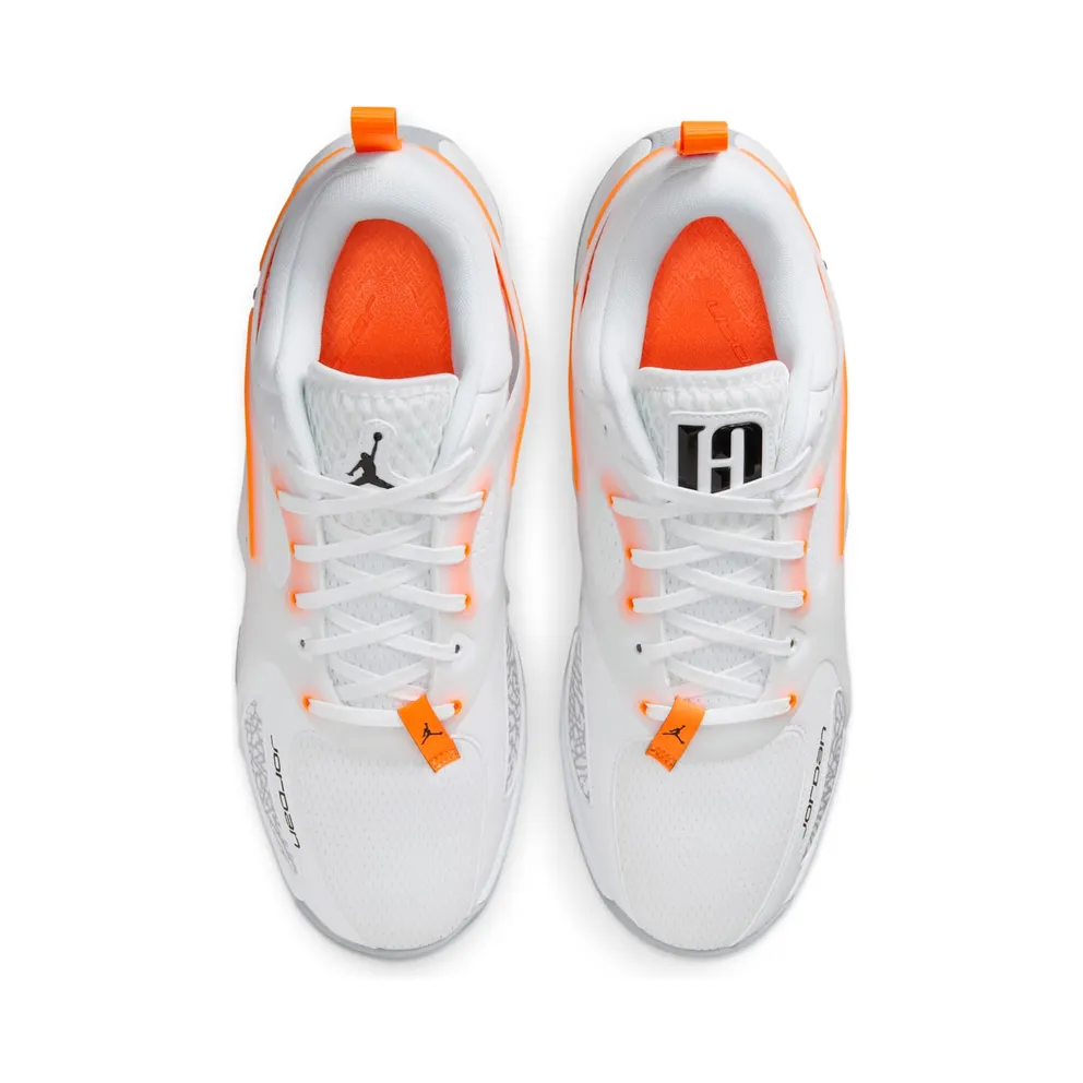 Jordan Heir Elephant Print “White / Total Orange / Wolf Grey / Black” (IO0409-108)