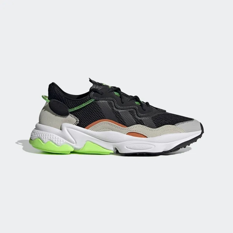 adidas OZWEEGO Core Black / Core Black / Cloud White (GV7379)