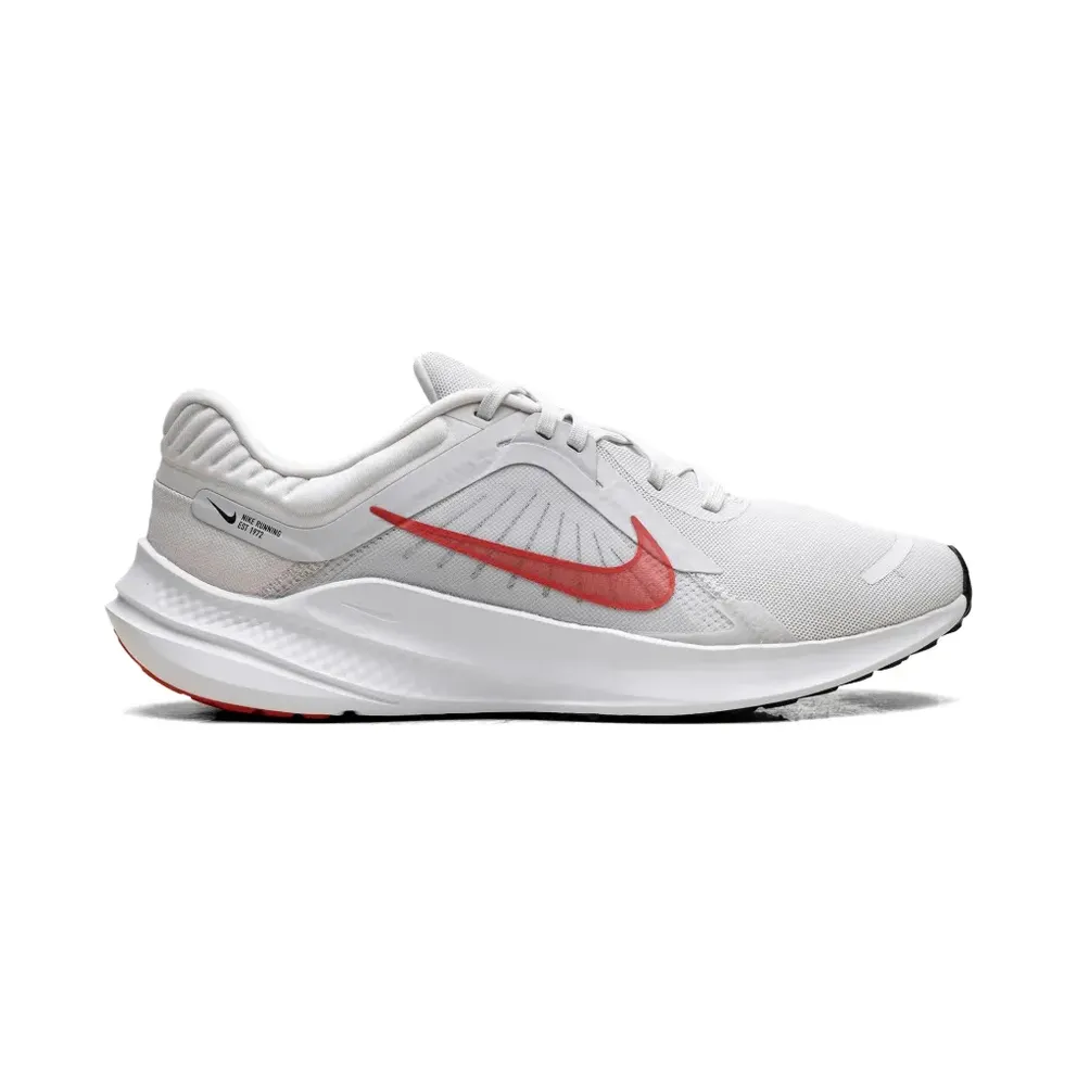 Nike Quest 5 hardloop – White (DD0204)