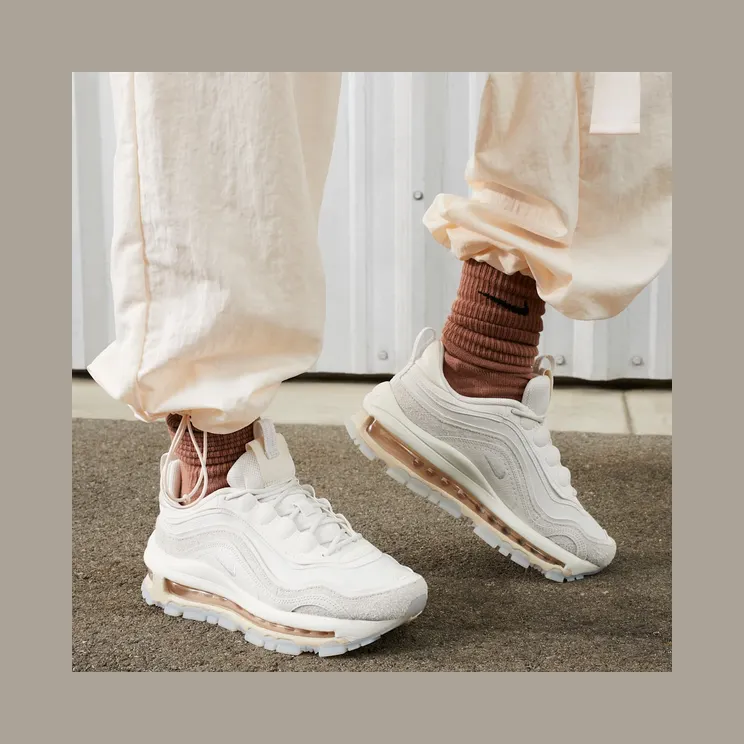 nike-air-max FB4496-001