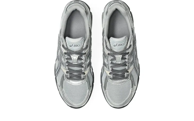 Asics Gel-Stratus MC “Concrete Carbon” (1203B219-020)