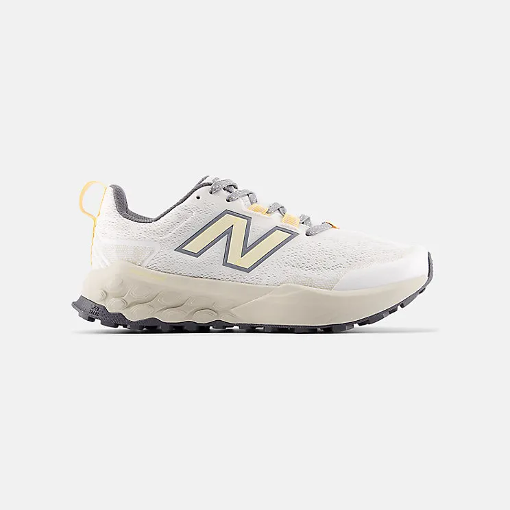 NEW BALANCE Garoé V2 “SEA SALT / WHITE PEACH / TIMBERWOLF” (WGARO5CP)