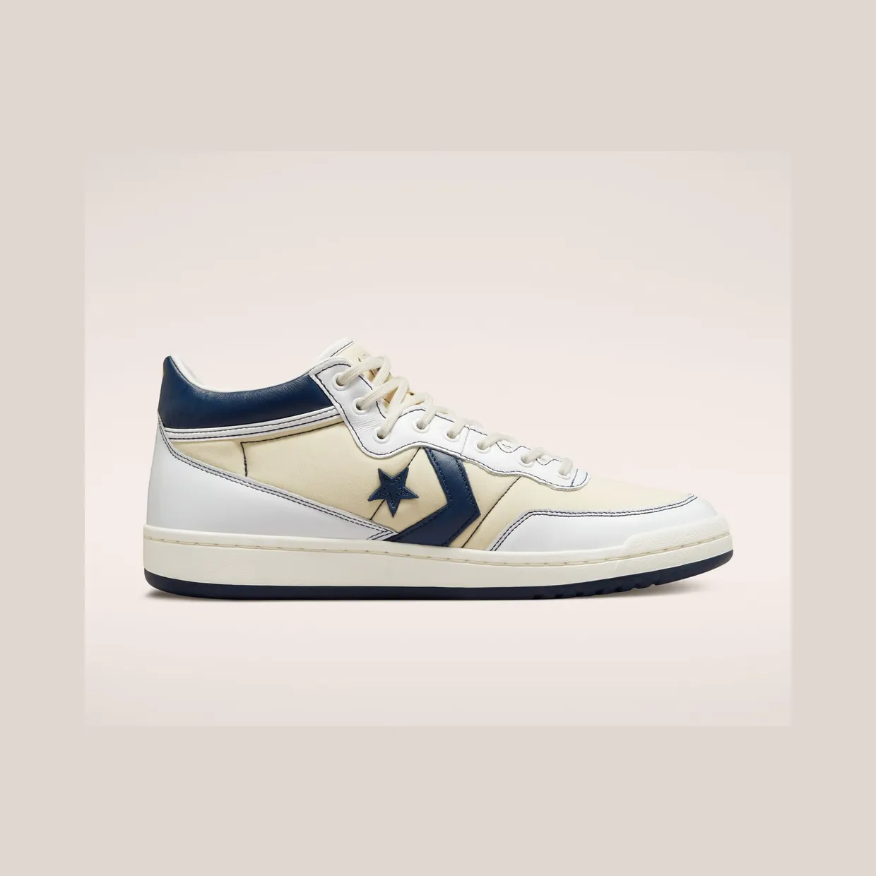converse-fastbreak A01703C