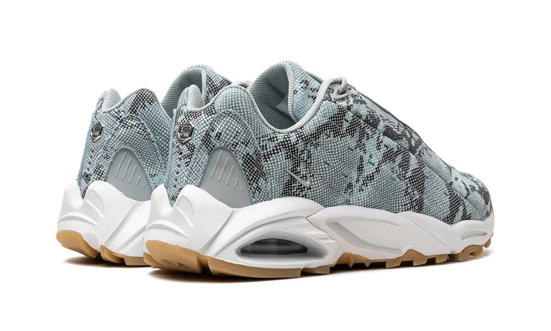 Nike NOCTA Hot Step “Light Pumice/White” (DR0508-002)