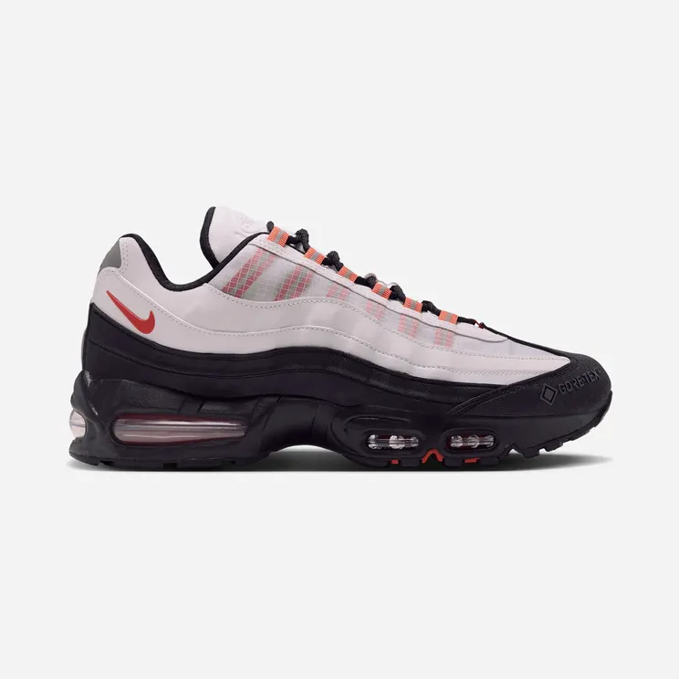 Nike Air Max 95 GORE-TEX “Light Bone”: een 95 voor het natte seizoen