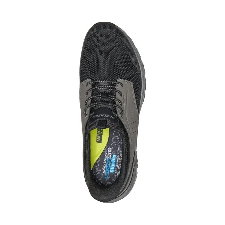 skechers-relaxed-fit 211390_BKGY