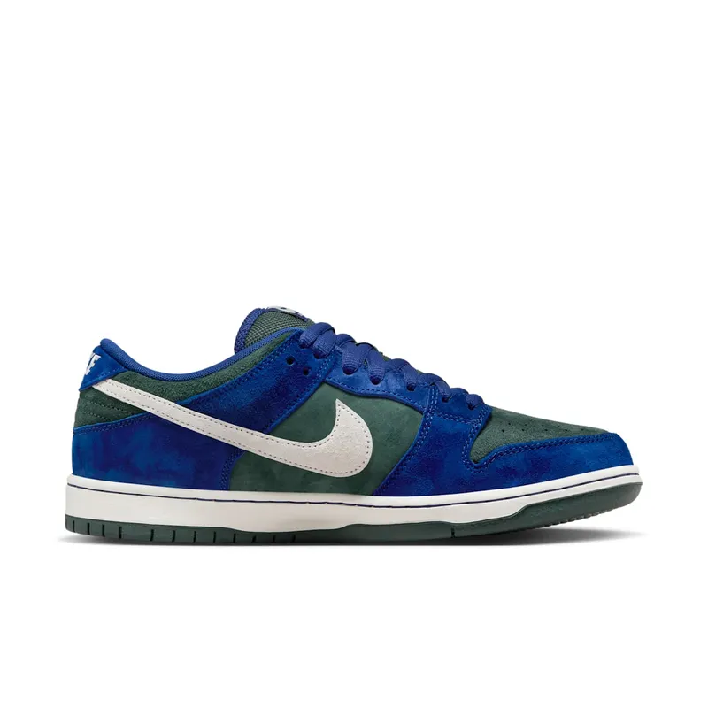 Nike SB Dunk Low Pro Deep Royal Blue/Vintage Green/Sail (HF3704-400)