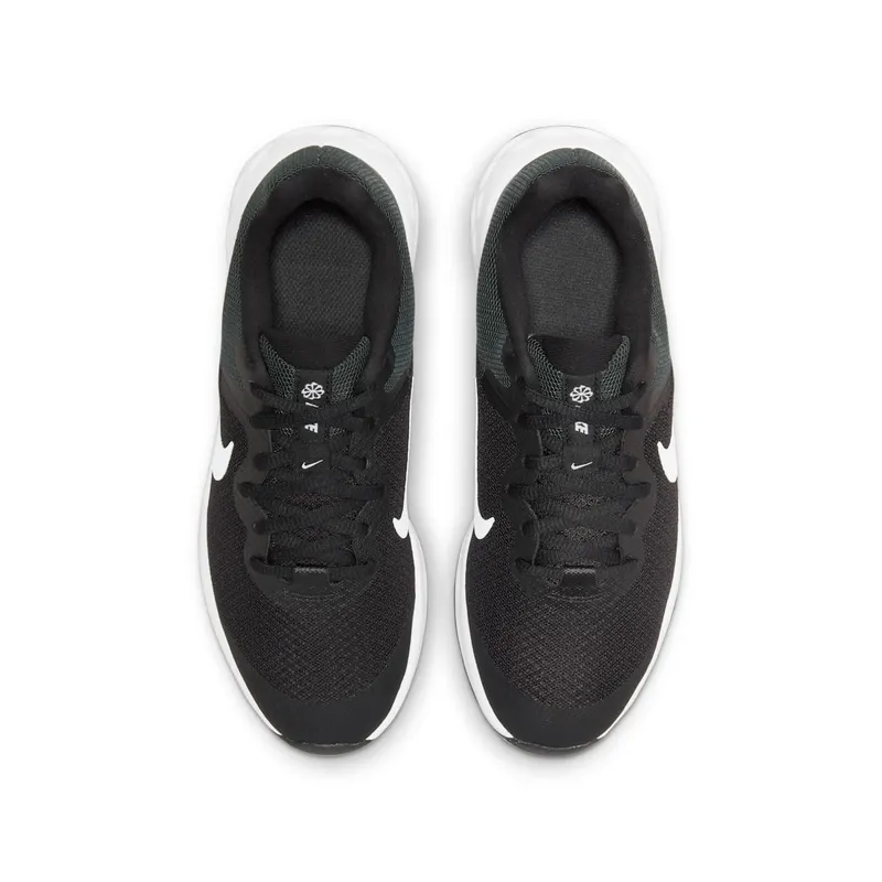 Nike Revolution 6 Older Kids’ Road Running Black 50% Sustainable Materials (DD1096-003)