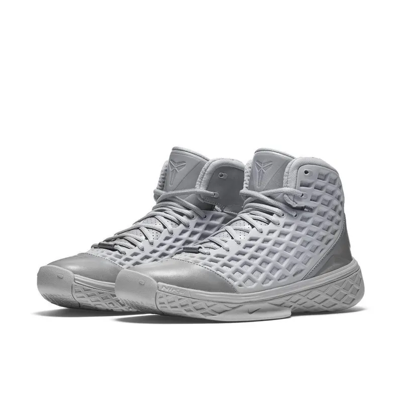 Nike Kobe 3 Black Mamba Collection Fade to Black Matte Silver/Matte Silver (869453-004)