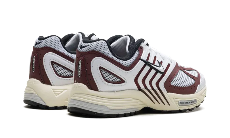 Nike Air Peg 2K5 “Dark Team Red” (HQ5718-600)