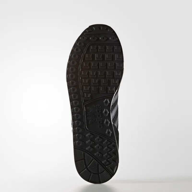 adidas Boston Super White Mountaineering Core Black Core Black/Core Black/Core Black (CG3668)